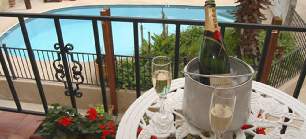 Lakehouse Bed And Breakfast Canyon Lake Bagian luar foto