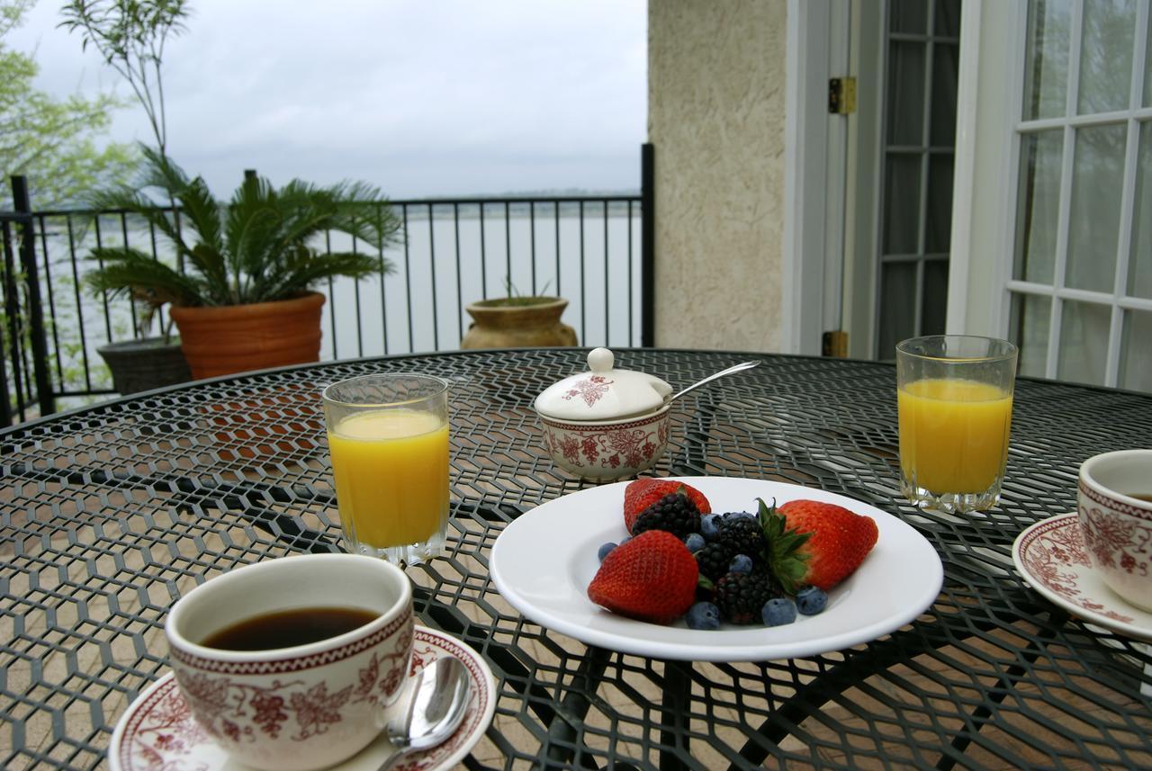 Lakehouse Bed And Breakfast Canyon Lake Bagian luar foto