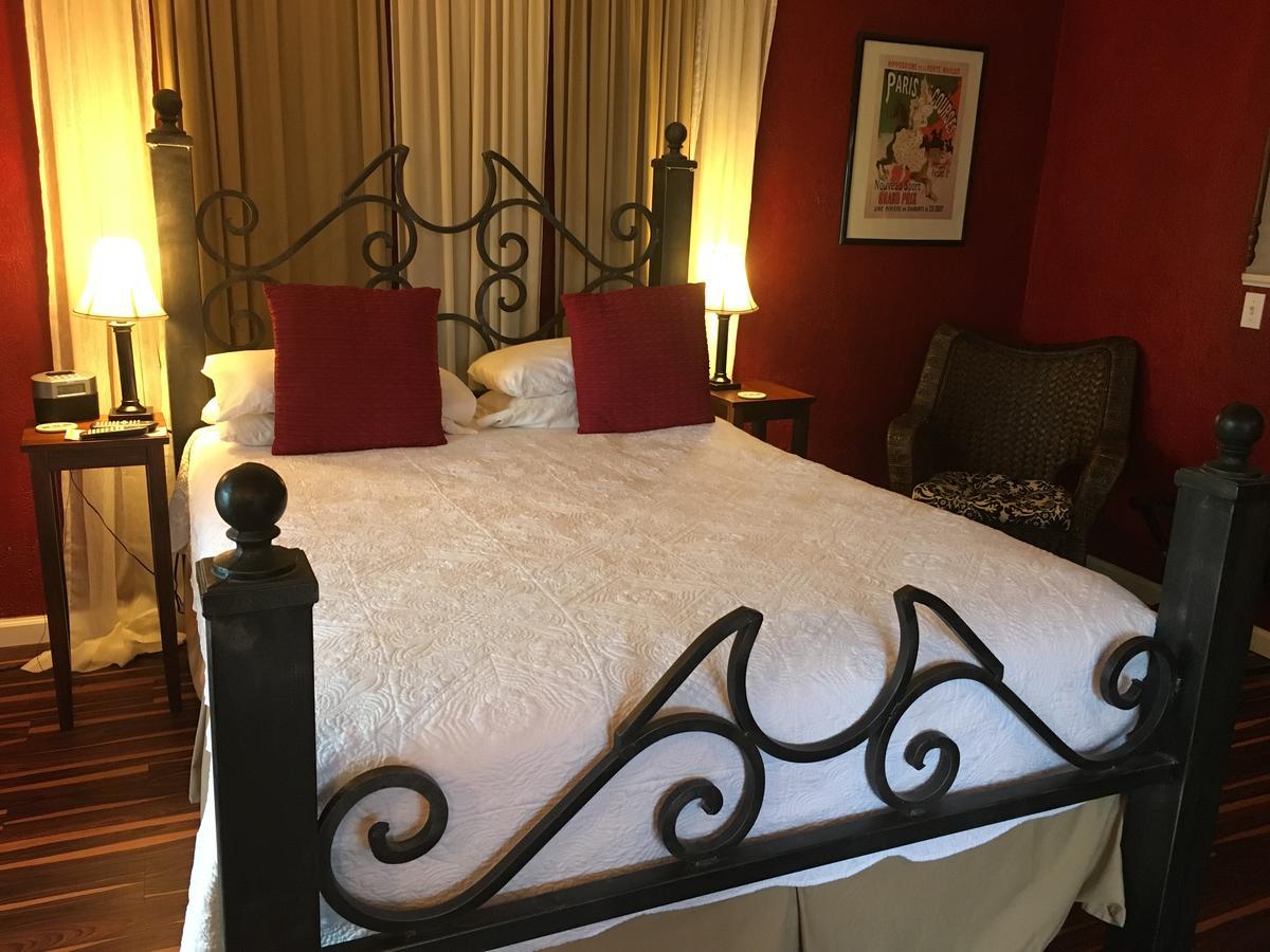 Lakehouse Bed And Breakfast Canyon Lake Bagian luar foto