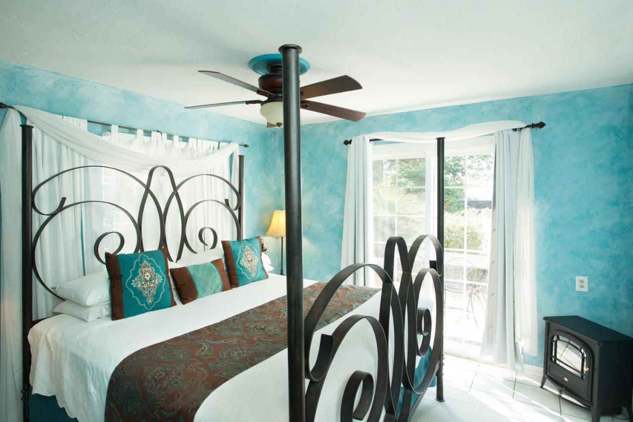 Lakehouse Bed And Breakfast Canyon Lake Bagian luar foto