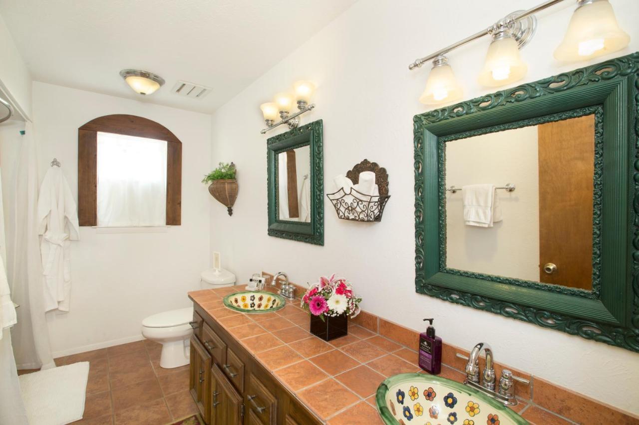 Lakehouse Bed And Breakfast Canyon Lake Bagian luar foto